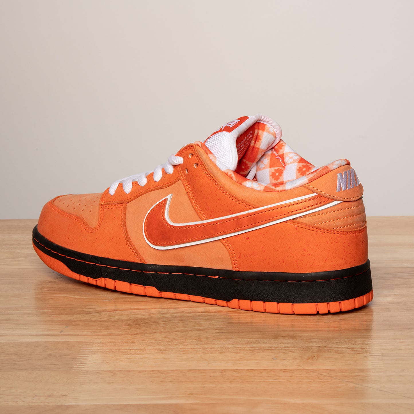 CONCEPTS X DUNK LOW SB 'ORANGE LOBSTER' SPECIAL BOX