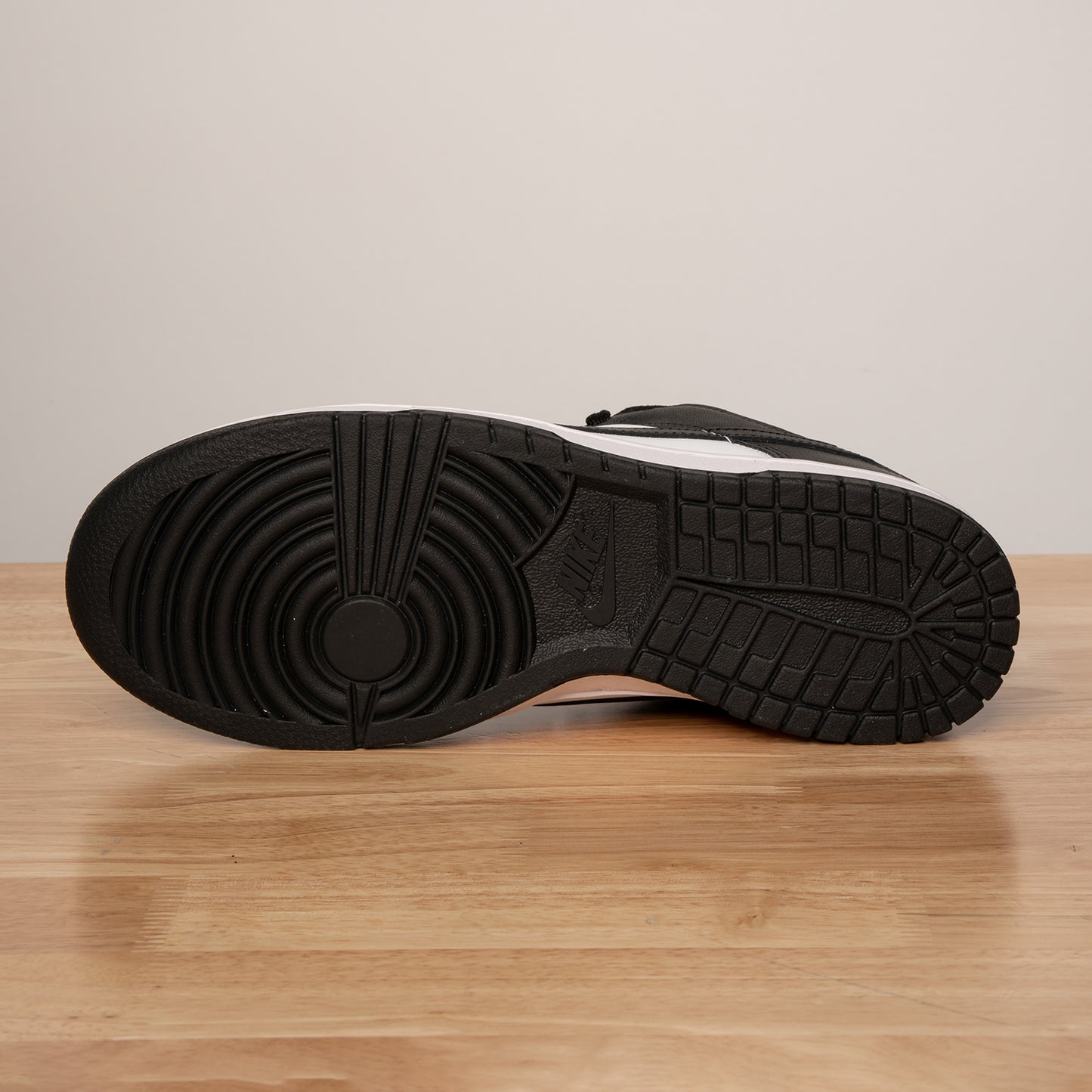 WMNS DUNK LOW 'BLACK WHITE'