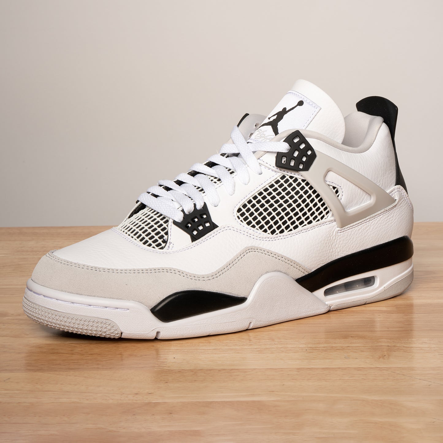 AIR JORDAN 4 RETRO 'MILITARY BLACK'