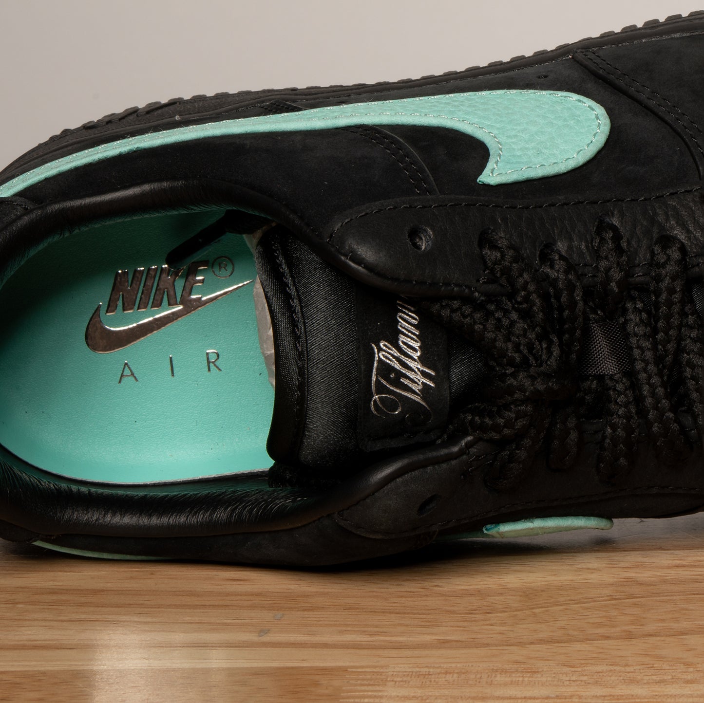 TIFFANY & CO. X AIR FORCE 1 LOW '1837