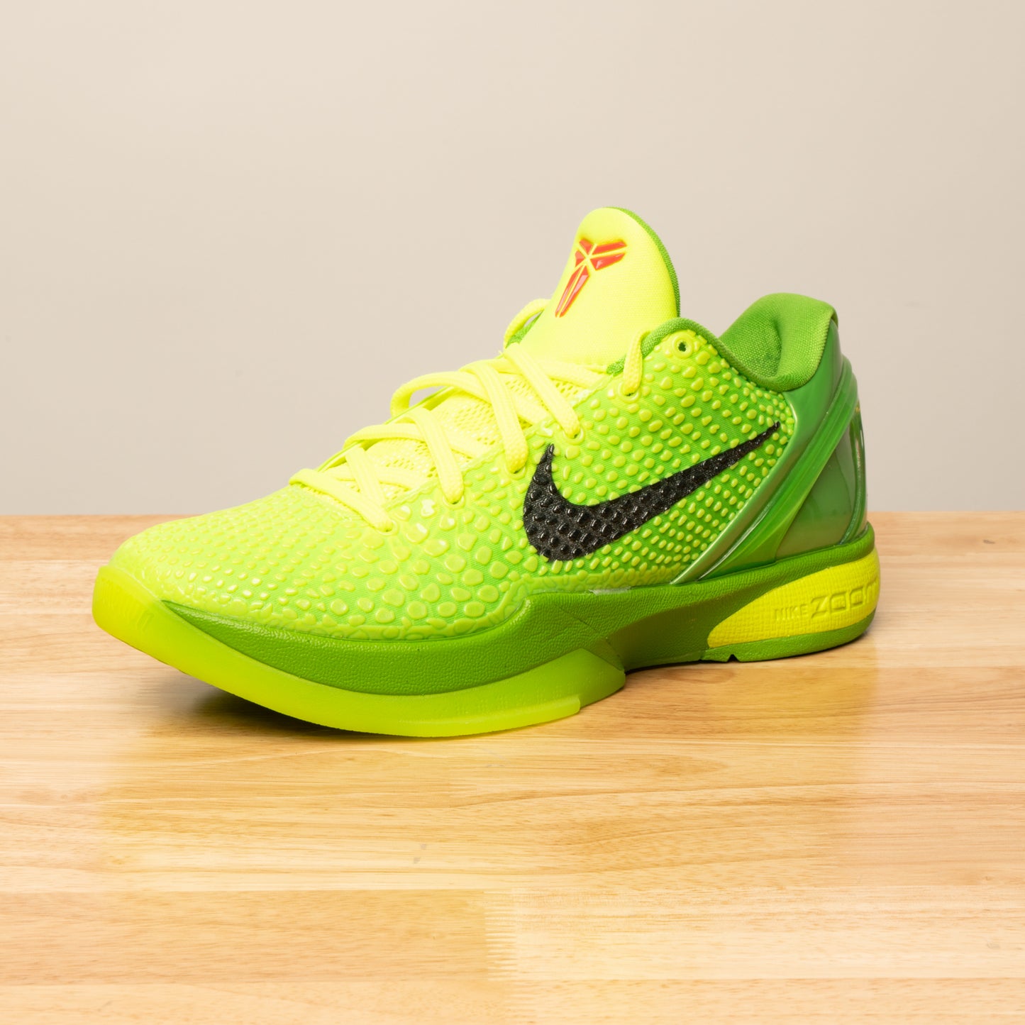 ZOOM KOBE 6 PROTRO 'GRINCH'