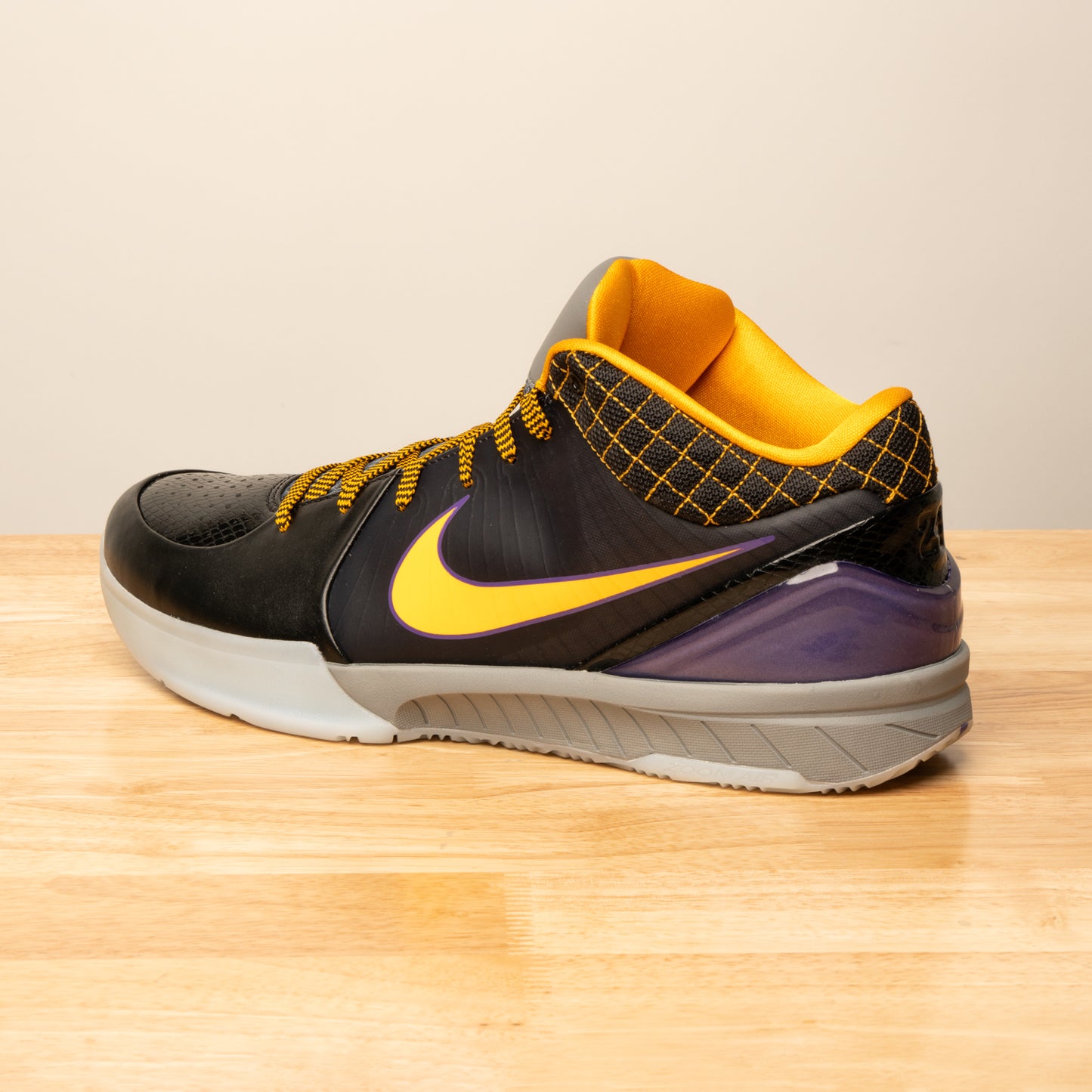ZOOM KOBE 4 PROTRO 'CARPE DIEM'