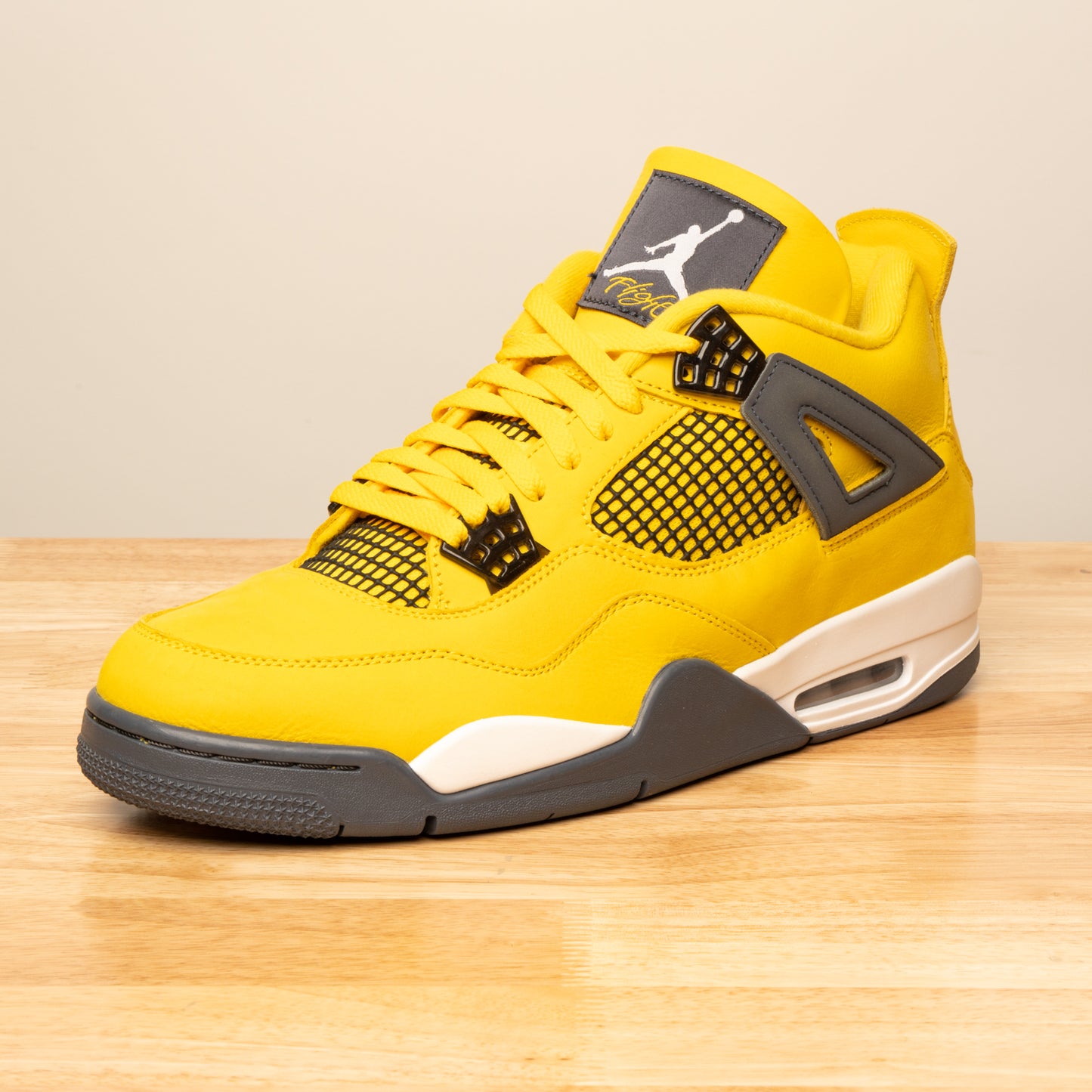 AIR JORDAN 4 RETRO 'LIGHTNING' 2021