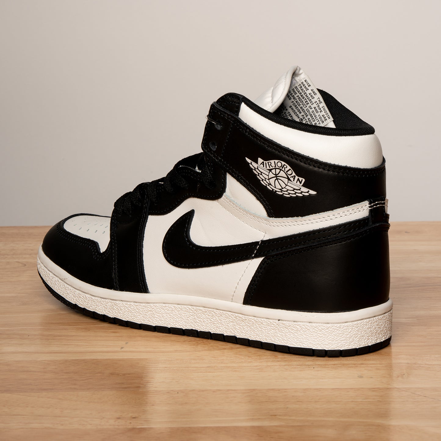 AIR JORDAN 1 RETRO HIGH '85 OG 'BLACK WHITE'