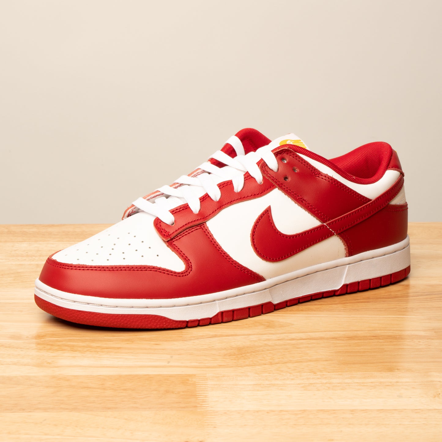 DUNK LOW 'GYM RED'