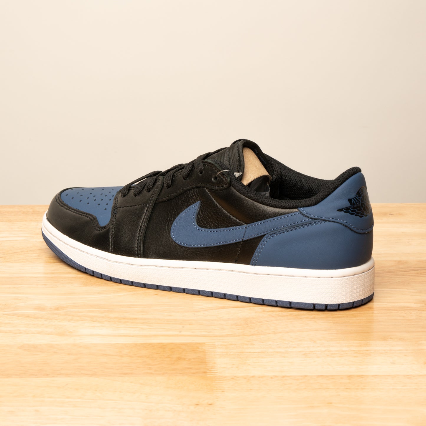 AIR JORDAN 1 RETRO LOW OG 'MYSTIC NAVY'