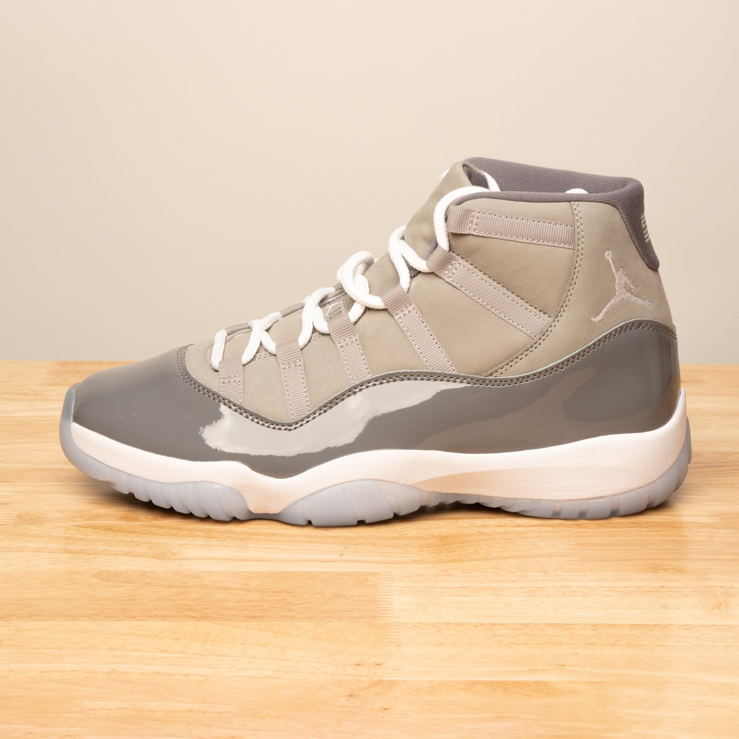 AIR JORDAN 11 RETRO 'COOL GREY' 2021